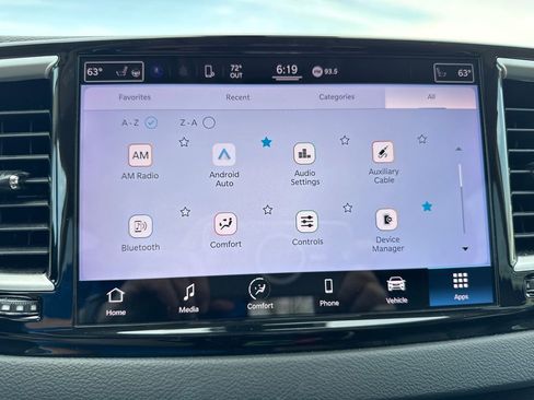 Used 2022 Chrysler Pacifica Touring-L image 23