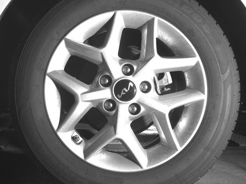 Used 2025 Kia Soul LX w/ LX Technology Package image 14