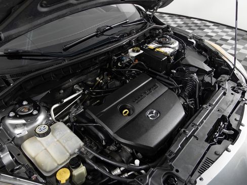 Used 2011 MAZDA MAZDA3 i Sport image 38