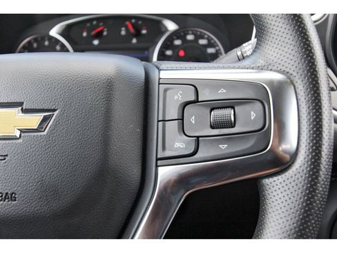 Used 2024 Chevrolet Blazer LT w/ Convenience Package FWD image 16