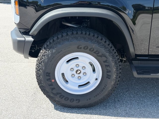 New 2026 Ford Bronco Heritage Edition AWD/4WD image 11