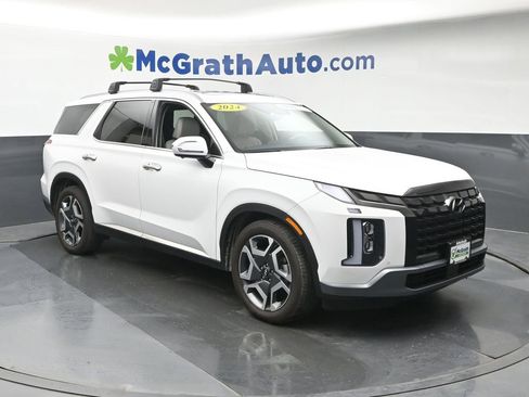 Used 2024 Hyundai Palisade Limited AWD/4WD image 2