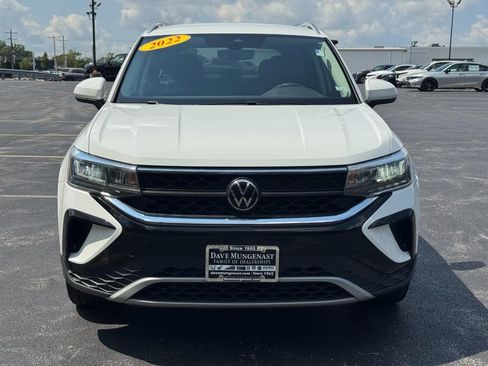 Used 2022 Volkswagen Taos SE AWD/4WD image 12