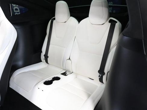 Used 2022 Tesla Model X AWD/4WD image 46
