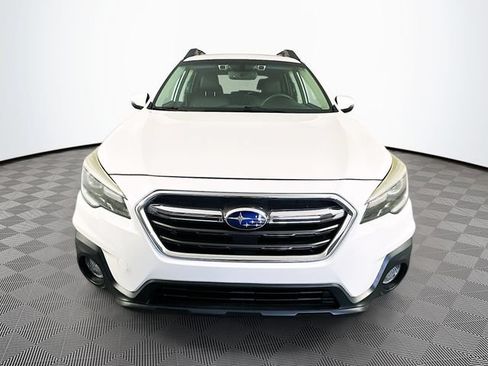 Used 2019 Subaru Outback 2.5i Limited AWD/4WD image 5