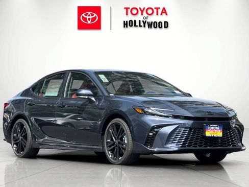 New 2026 Toyota Camry XSE FWD image 2