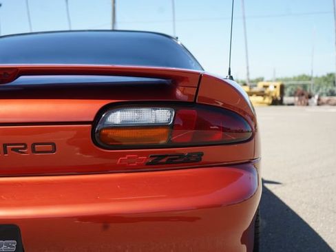 Used 2002 Chevrolet Camaro Z28 w/ Preferred Equipment Group 2 RWD image 41