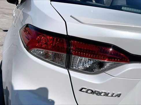 Used 2024 Toyota Corolla SE FWD image 23