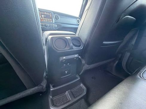 Used 2023 Jeep Wrangler Unlimited Sahara w/ Cold Weather Group AWD/4WD image 16