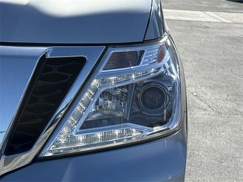 Used 2019 Nissan Armada SL w/ Premium Package image 18