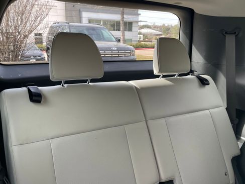 Used 2025 Hyundai Santa Fe SEL image 30