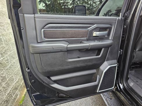 Used 2023 RAM 2500 Laramie image 17