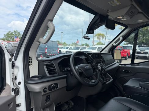 Used 2024 Ford Transit 250 148 Medium Roof w/ Load Area Protection Package RWD image 16