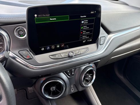 Used 2025 Chevrolet Blazer LT image 20