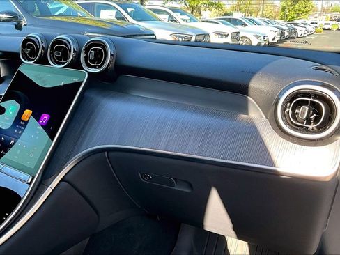 Used 2026 Mercedes-Benz GLC 300 4MATIC image 16