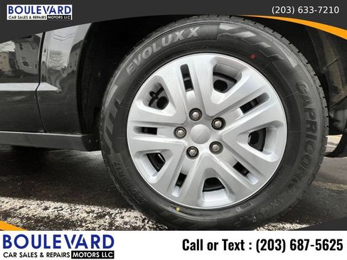 Used 2017 Dodge Grand Caravan SE w/ Power Window Group image 24