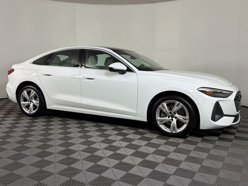 Used 2025 Audi A5 2.0T Premium w/ Convenience Package AWD/4WD image 6