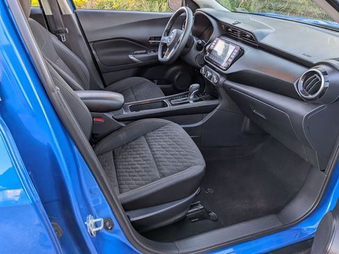 Used 2023 Nissan Kicks SV image 33