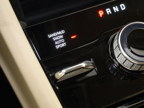 Used 2022 Jeep Grand Cherokee L Limited image 32