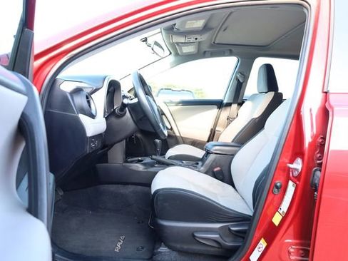 Used 2016 Toyota RAV4 XLE image 13