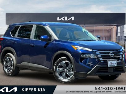 Used 2025 Nissan Rogue SV