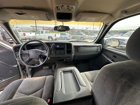 Used 2003 Chevrolet Silverado 2500 LS RWD image 22