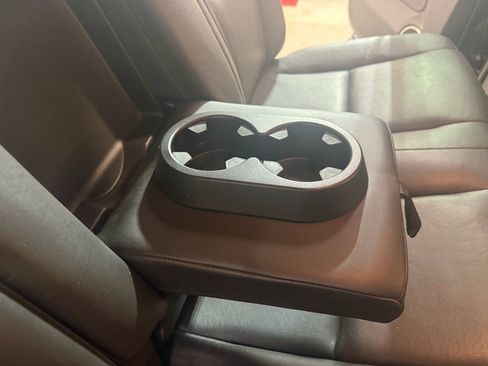 Used 2014 GMC Sierra 2500 Denali w/ Suspension Package, Off-Road image 27