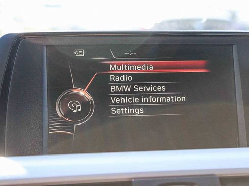 Used 2015 BMW 320i 320i image 23