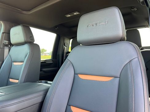 New 2026 GMC Sierra 2500 AT4 w/ AT4 Premium Plus Package AWD/4WD image 20