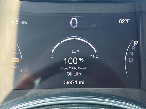 Used 2021 Jeep Grand Cherokee Laredo image 36