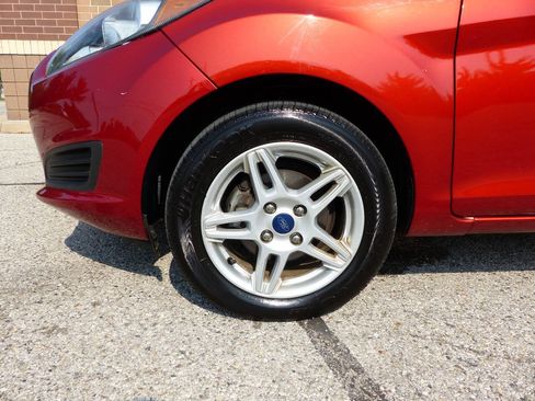 Used 2019 Ford Fiesta SE FWD image 15