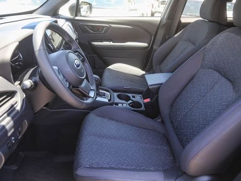 Used 2025 Subaru Forester Premium AWD/4WD image 18