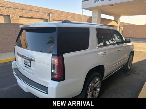 Used 2020 GMC Yukon Denali w/ Denali Ultimate Package AWD/4WD image 3