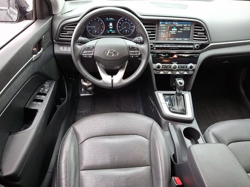 Used 2020 Hyundai Elantra Limited w/ Ultimate Package 03 image 11