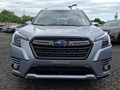 Used 2023 Subaru Forester Touring AWD/4WD image 5