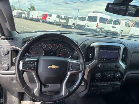 Used 2019 Chevrolet Silverado 1500 LT w/ All-Star Edition AWD/4WD image 18