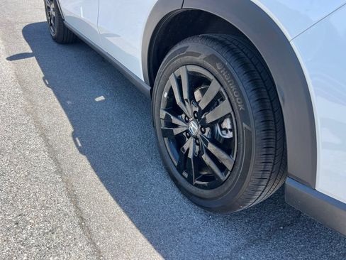 Certified 2026 Honda HR-V Sport image 30