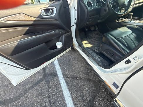 Used 2013 INFINITI JX35 AWD w/ Premium Pkg image 25