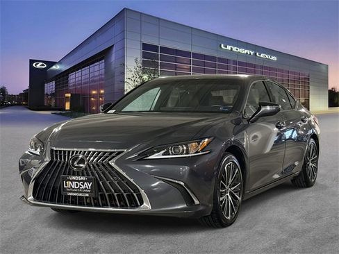 Certified 2023 Lexus ES 350 w/ Premium Package image 1