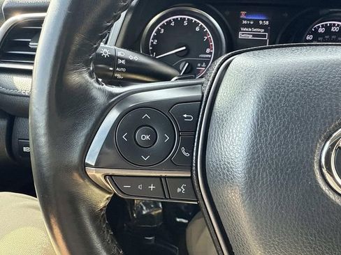 Used 2023 Toyota Camry SE FWD image 30