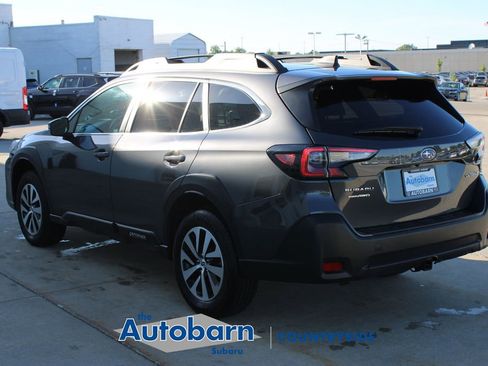 Used 2024 Subaru Outback Premium AWD/4WD image 5