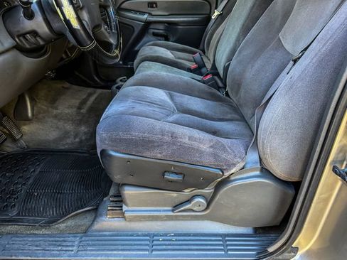 Used 2004 GMC Sierra 1500 SLE w/ Light Duty Power Package RWD image 23