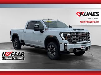 New 2026 GMC Sierra 3500 Denali w/ Denali Reserve Package AWD/4WD video 1