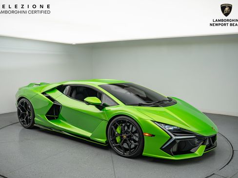 Used 2024 Lamborghini Revuelto AWD/4WD image 1