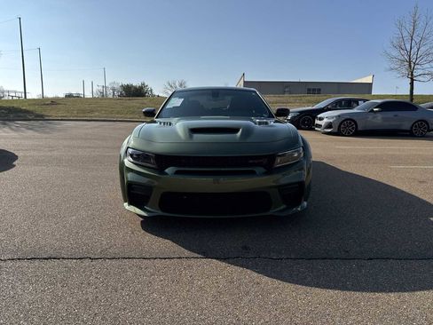 Used 2023 Dodge Charger SRT Hellcat w/ Harman/Kardon Audio Group image 9