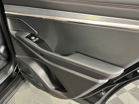 Used 2024 Jeep Wagoneer Launch Edition image 33