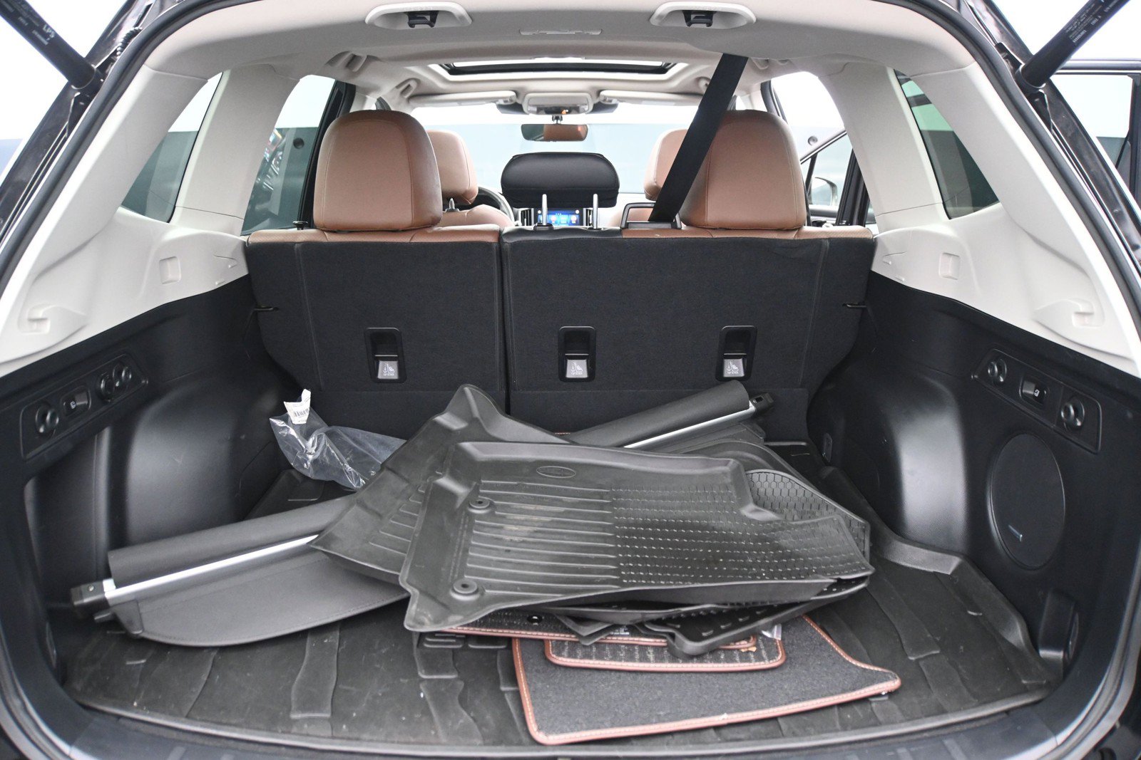 Used 2023 Subaru Forester Touring AWD/4WD image 15