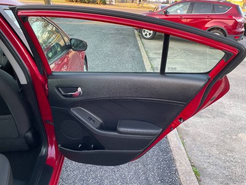 Used 2014 Kia Forte LX w/ Popular Package FWD image 32