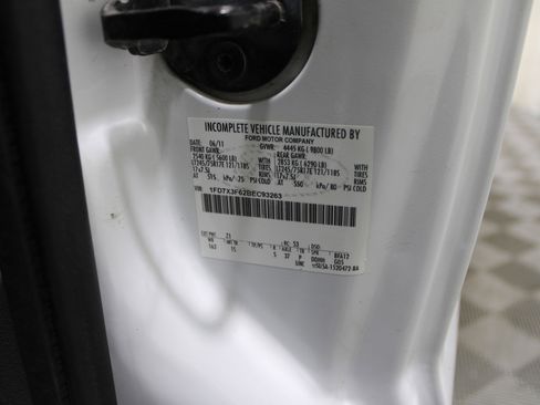 Used 2011 Ford F350 XL w/ PWR Equipment Group image 11