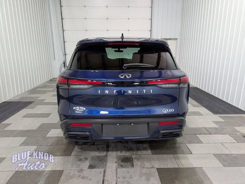 Used 2025 INFINITI QX60 Pure AWD/4WD image 3